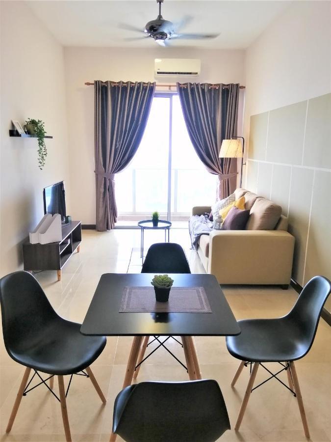 Silverscape Residences By Nestcove Malacca Esterno foto